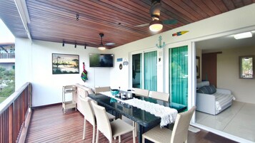 Comfort Apartment | Outdoor dining
