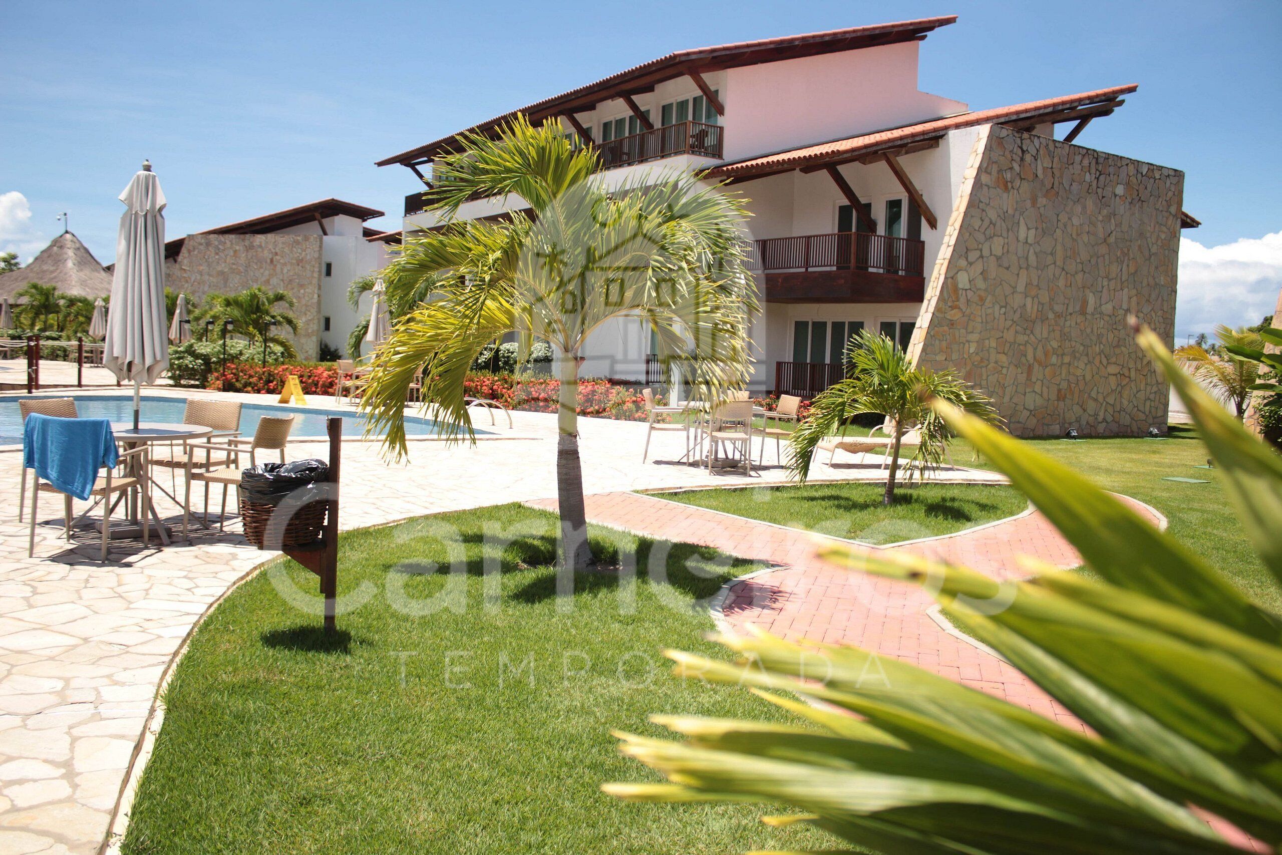 Estúdio família, vista para a piscina | Piscina | 2 piscinas externas