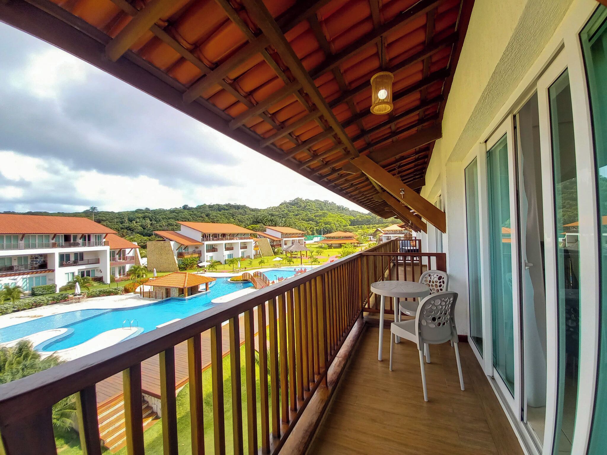 Apartamento familiar, vistas a la piscina | Vistas desde la habitación