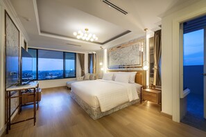 Suite, vista al río | Camas extra, wifi gratis y ropa de cama 