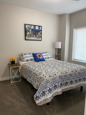 2 habitaciones, wifi gratis y ropa de cama 