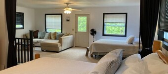 Drummond Island Hotel & Vacation Homes - Markus Retreat