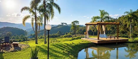 Premium Cabin (Cabana Pôr-do-Sol com Jacuzzi + Hidro) | Property grounds