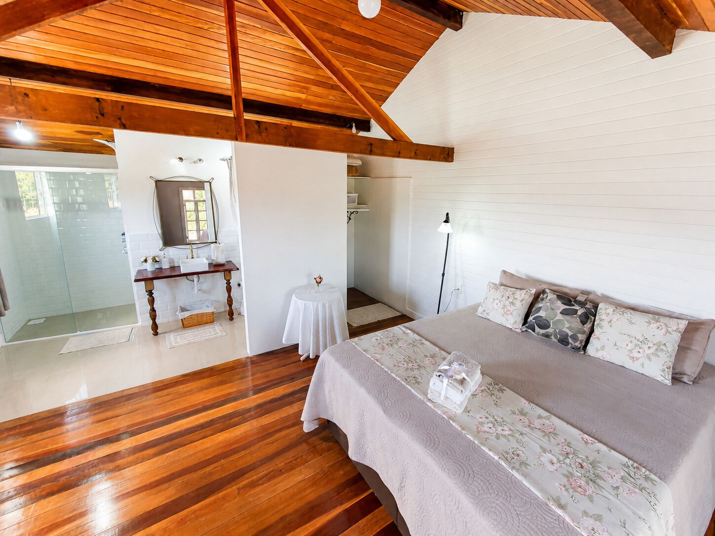 Premium Cabin (Cabana Pôr-do-Sol com Jacuzzi + Hidro)