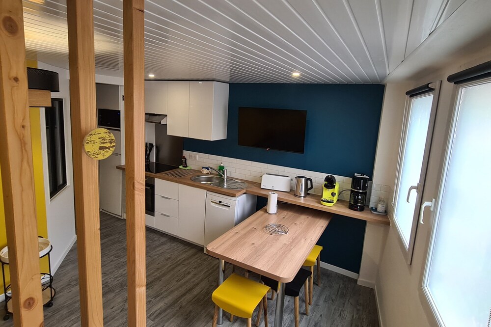 Centre-ville, Plage A 80M , 1 Chambre, Wifi ,linge DE LIT Fourni