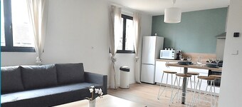 Cosy, fully-equipped, refurbished F2