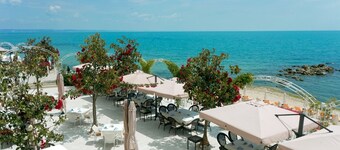 Luxurious and panoramic apartment at the beach in Lamer complex