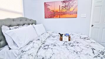 1 多间卧室、办公桌、熨斗/熨衣板、免费 WiFi