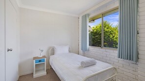 3 soverom, wi-fi (inkludert) og sengetøy