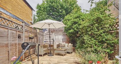 Oakey Cottage