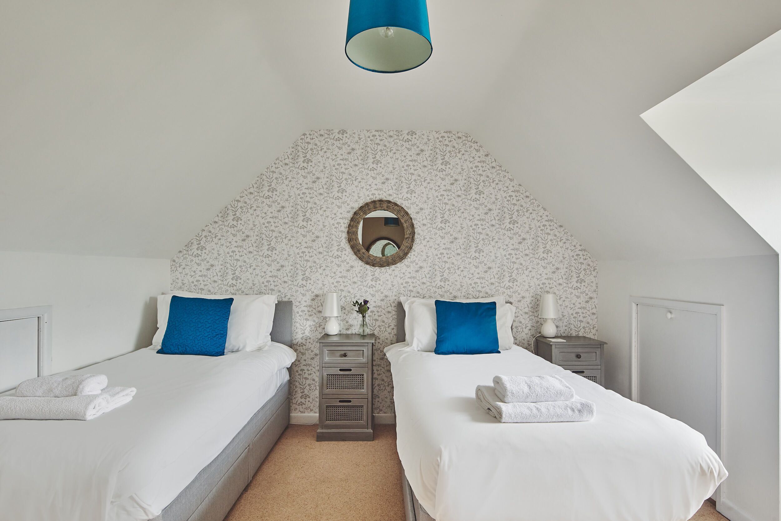 2 bedrooms