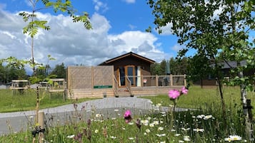 Standard Apartment, Private Bathroom | Exterior