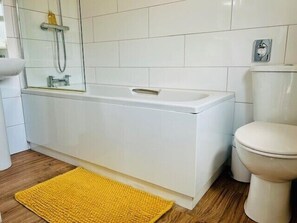 Apartamento estándar, baño privado | Baño