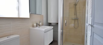 F3 Charm of the old renovated, fully equipped