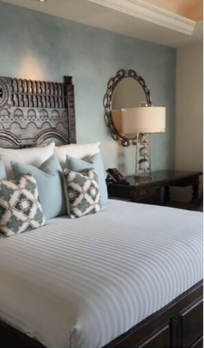 4 slaapkamers, een bureau, gratis wifi, beddengoed