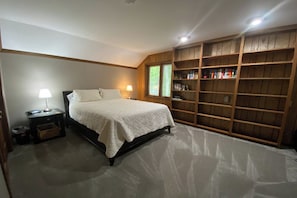 4 slaapkamers, een strijkplank/strijkijzer, gratis wifi, beddengoed