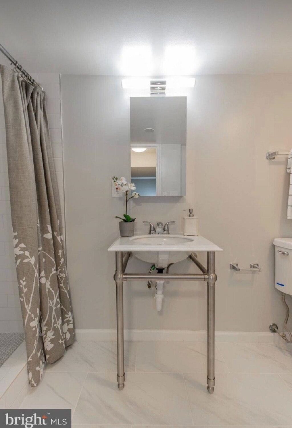 Contactless check in/check out basement