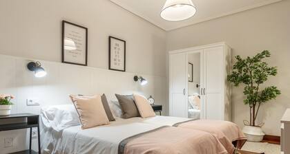 Amplio y recién reformado en Indautxu