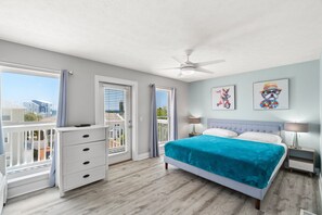 8 bedrooms, free WiFi, bed sheets