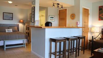 Fer et planche Ă repasser, Wi-Fi gratuit, draps fournis