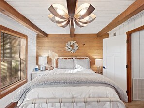 4 quartos, berço de viagem, Wi-Fi de cortesia, roupa de cama