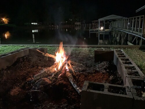 Fantastic get away house on lake