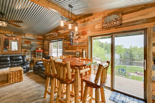 Lakeside Cabin w/ Fire Pit: Near Pine Point Park!