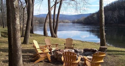 Magical Riverfront Retreat in Luray – Cozy Getaway with Stunning Views!