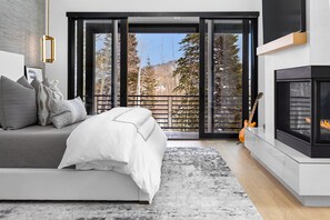 6 Schlafzimmer, BĂŒgeleisen/BĂŒgelbrett, kostenloses WLAN, BettwĂ€sche