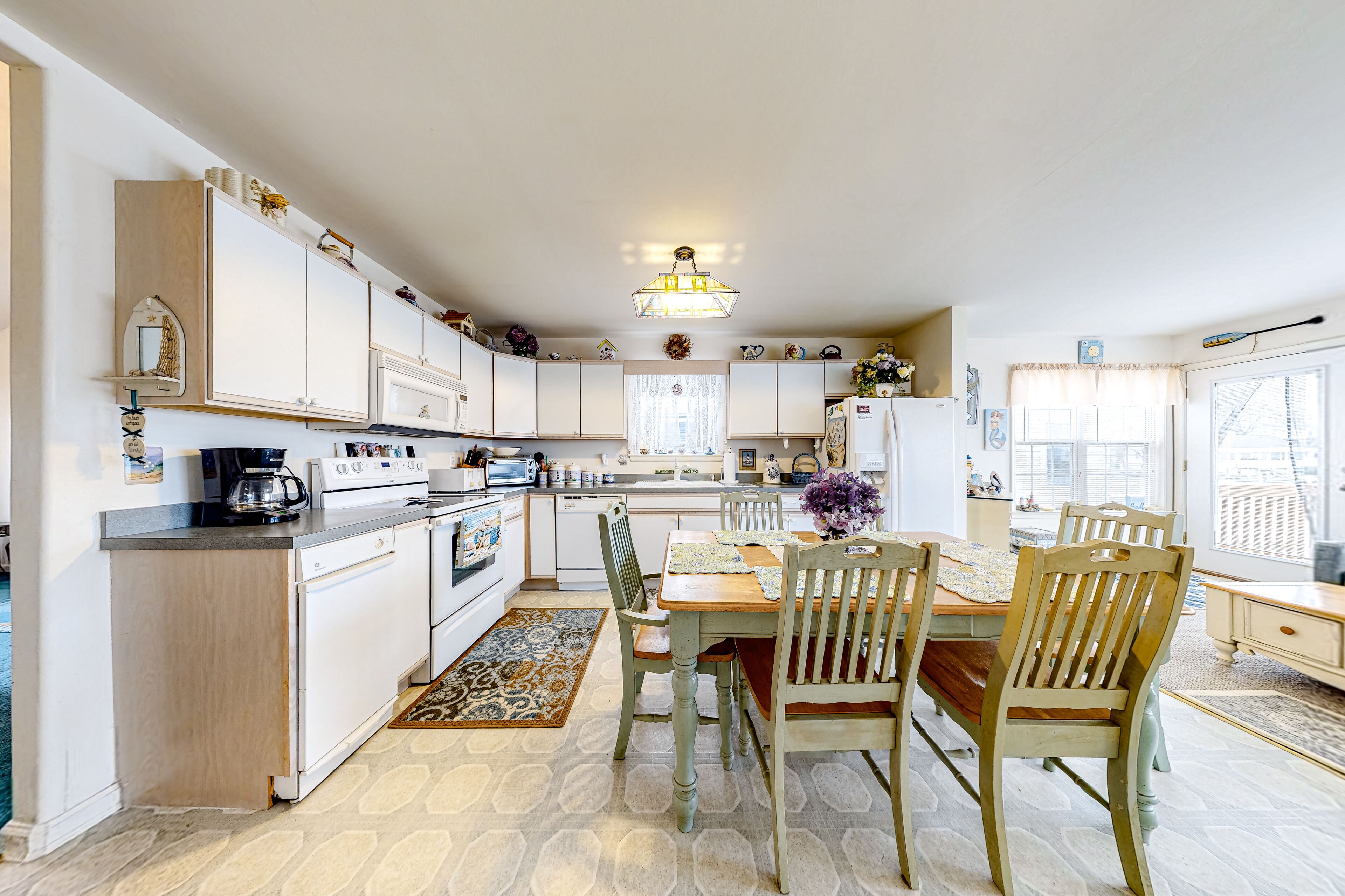 Bay View Home with High-Speed WiFi, Central AC, Private Washer/Dryer, & Dock!