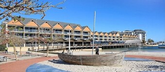 Town Beach Short Stay on Ormsby Terrace                   Beach across the Road.