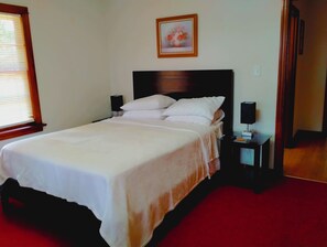 3 habitaciones, escritorio, wifi gratis y ropa de cama 