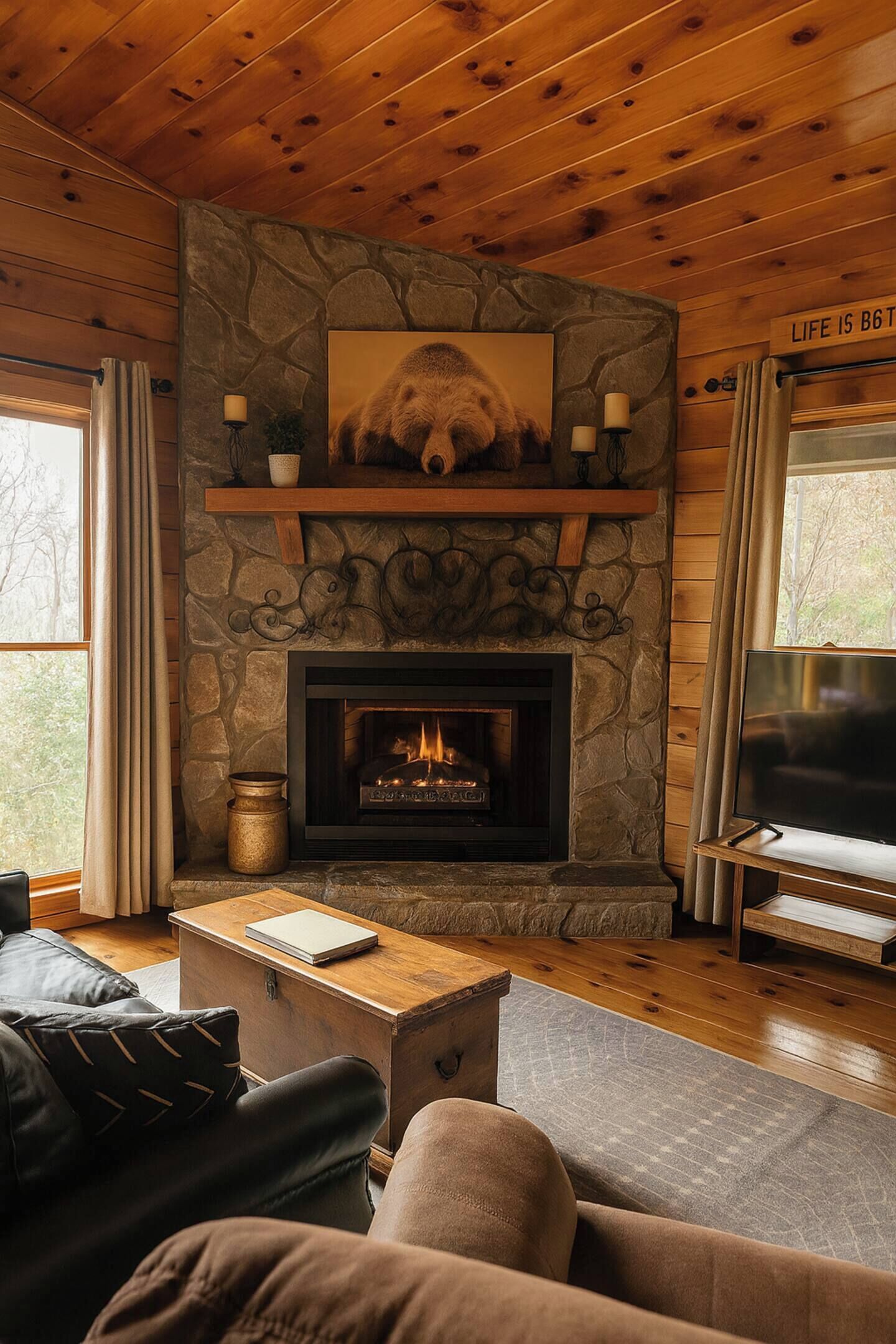 Smart TV, fireplace, streaming services