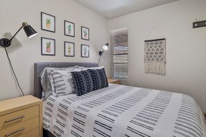 2 Schlafzimmer, Bügeleisen/Bügelbrett, Reisekinderbett, kostenloses WLAN
