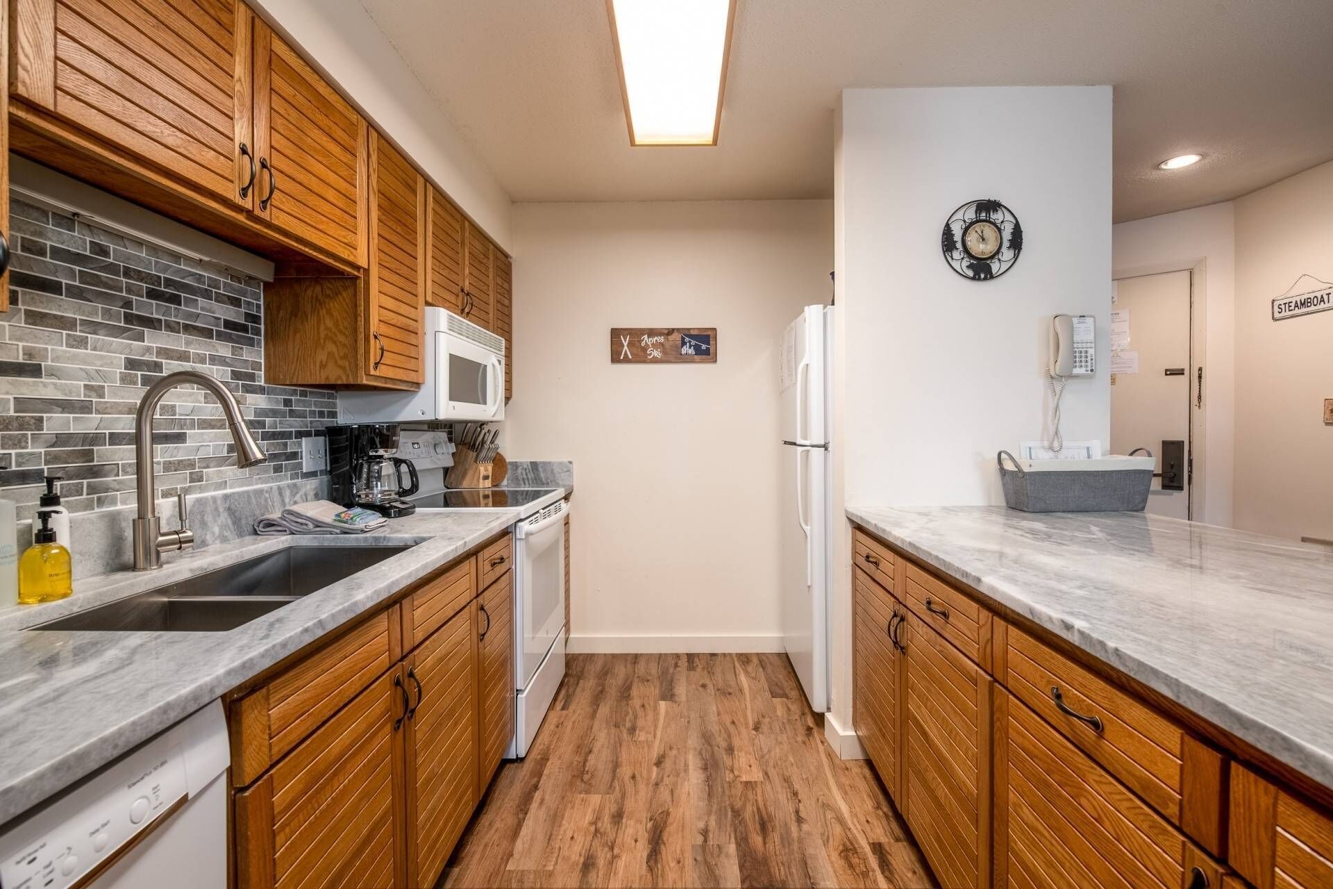 Give Thanks for Deals! 10% off stays November only!