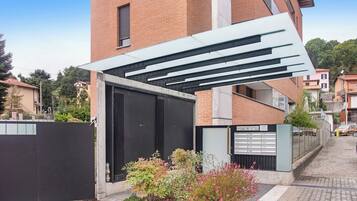 Enceinte de lâhĂ©bergement