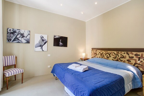 1 makuuhuone, silitysrauta/-lauta, ilmainen Wi-Fi, vuodevaatteet