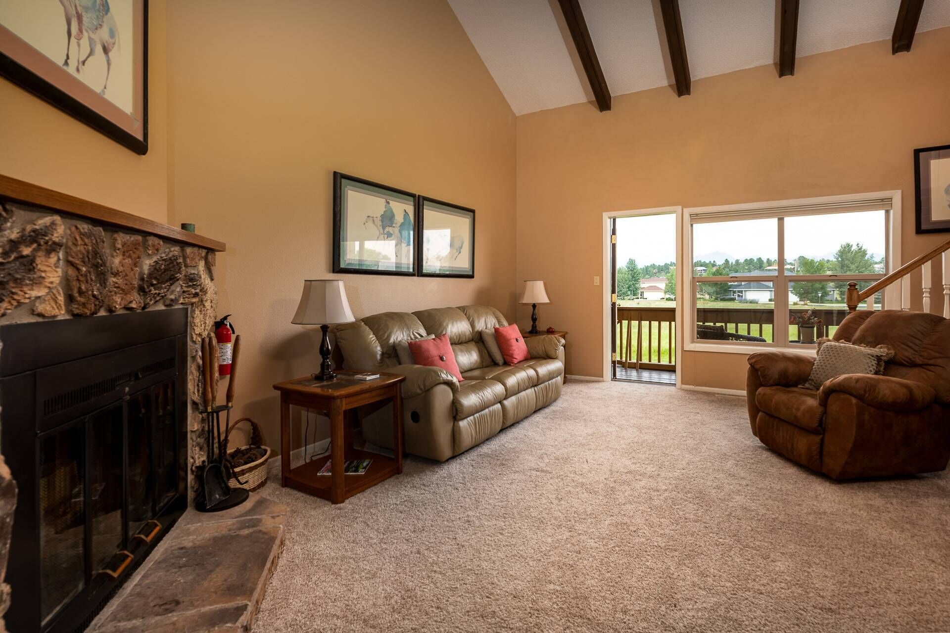 Thanksgiving!Cozy Condo-Beautiful Mountain View/Deck-Near Uptown Amenities/Wifi/Bike Path/Rec Center