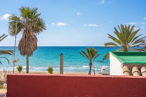 Vlak bij het strand