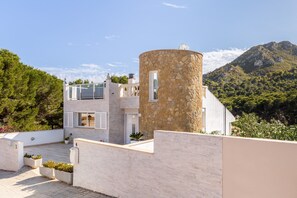 Exterior - Villa Felicidad with Sea View, Wi-Fi, A/C, Pool, Garden, Terrace & Balcony (Capdepera- Provensals)