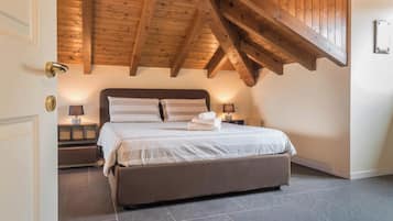 1 Schlafzimmer, BĂŒgeleisen/BĂŒgelbrett, kostenloses WLAN, BettwĂ€sche