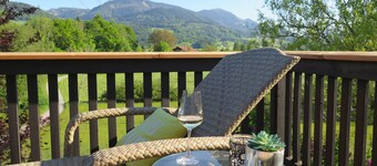 Apartment 65m², 1 bedroom, living room, kitchen, large balcony, mountain view, quiet location, WLAN, SAT TV
