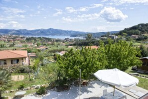 Property grounds - Silvia Loft on Hill between Green & White Coast (Portoferraio)