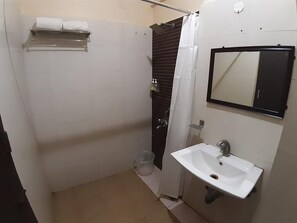 Bathroom - A K Residency (Tiruchirappalli)
