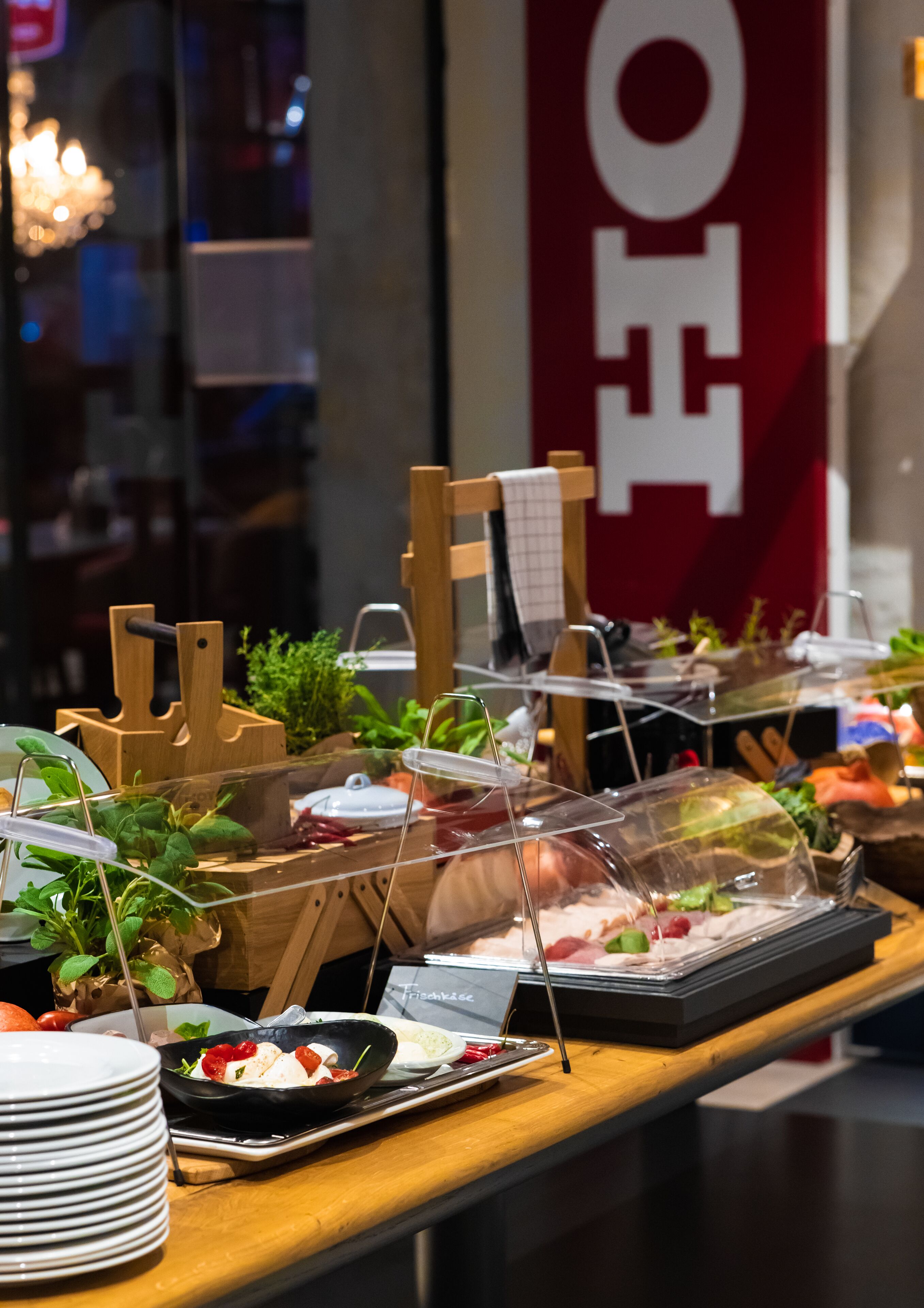 Foto - V8 Hotel Köln at MOTORWORLD