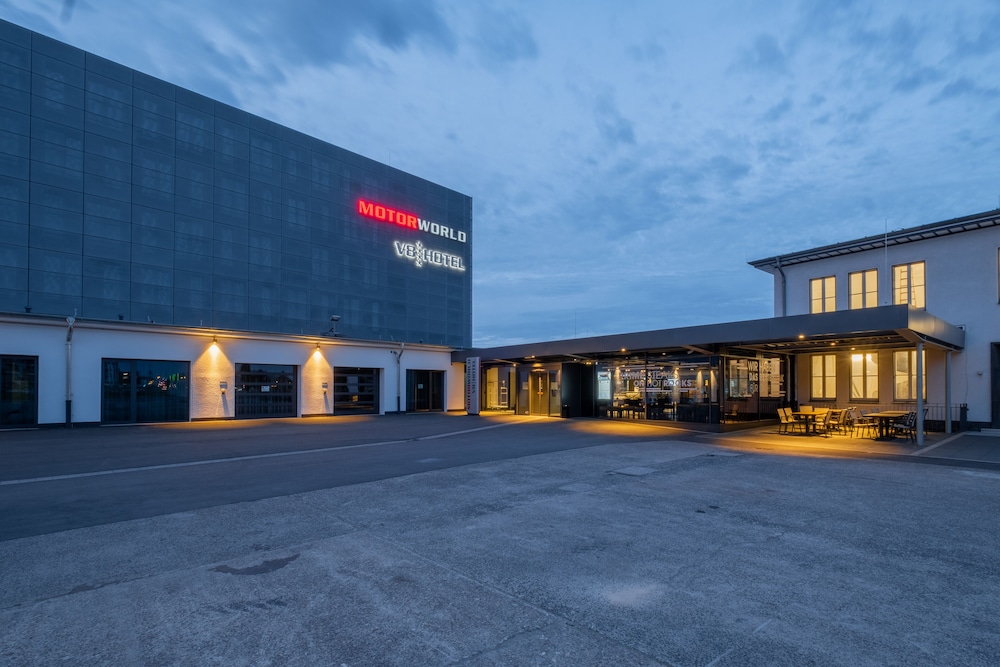 V8 Hotel Köln @Motorworld — Cologne