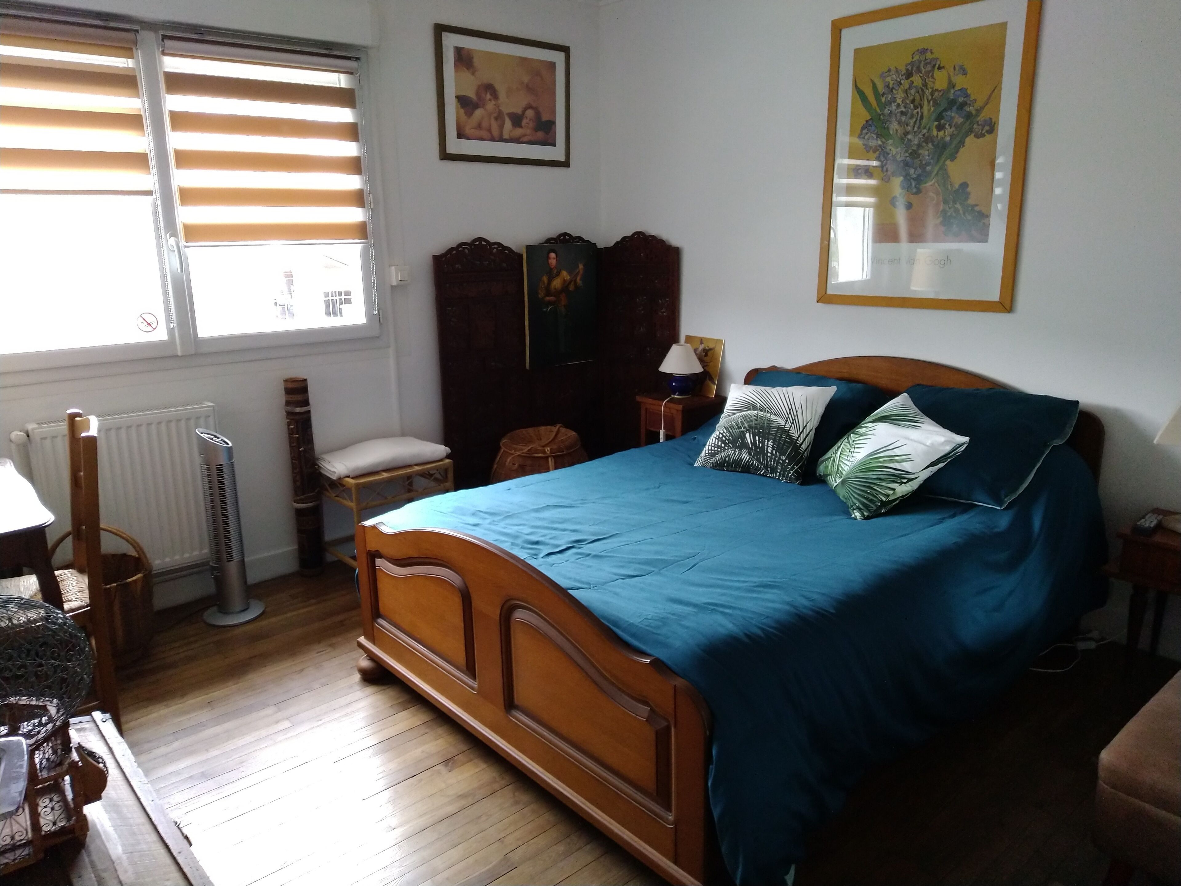 Cesar room - villa chaumonty<br>Continental breakfast included