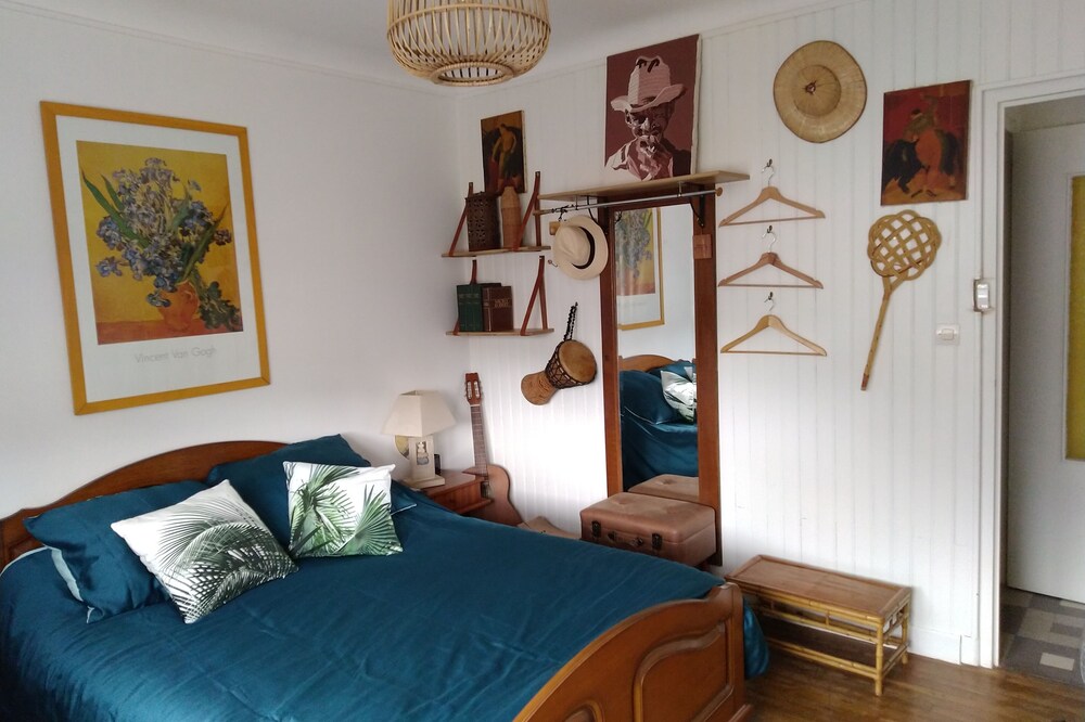 Cesar room - villa chaumonty<br>Continental breakfast included