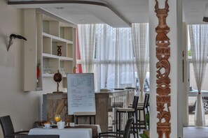 Bar (en la propiedad)