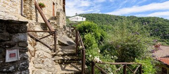 Borgo dei Corsi - LAMPO 2 Apartment